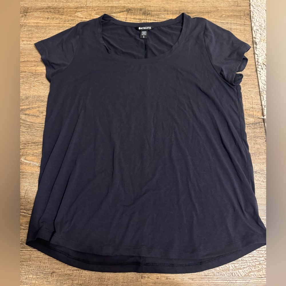 Athleta short sleeve top